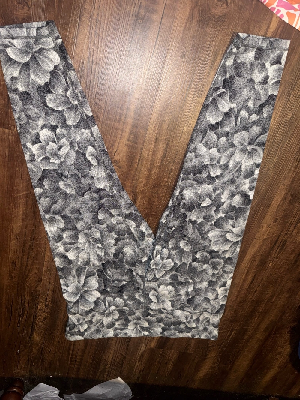 Athleta Black & White Floral-Textured Leggings